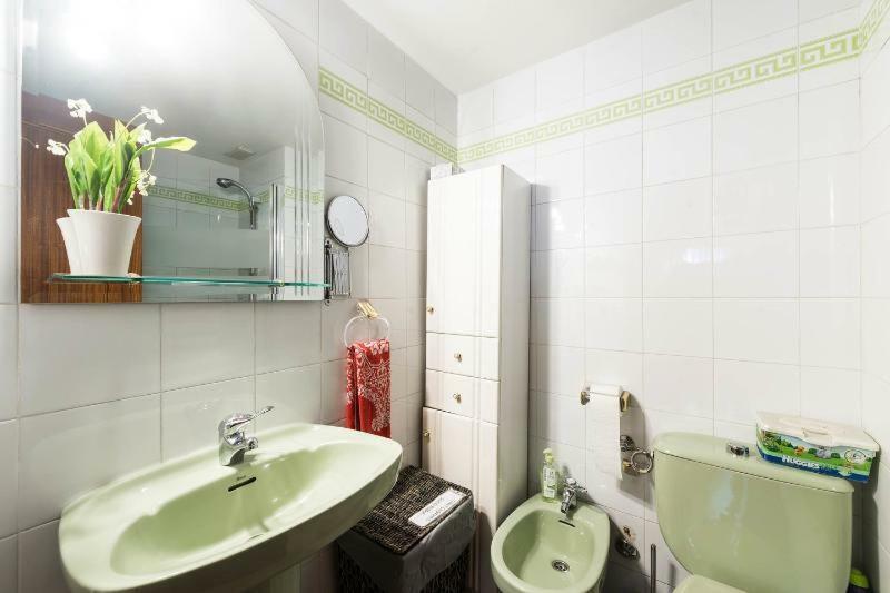마드리드 Vivienda Familiar Con Jardin Junto A Ifema 아파트 외부 사진