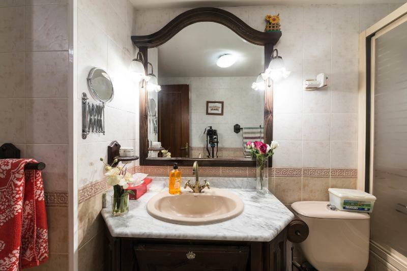 마드리드 Vivienda Familiar Con Jardin Junto A Ifema 아파트 외부 사진
